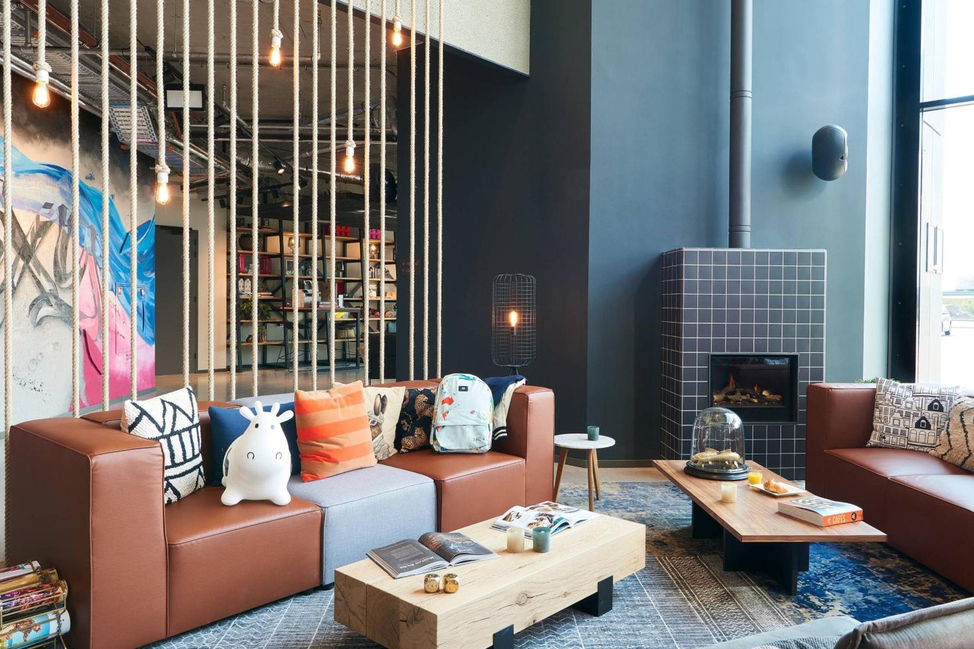 Moxy Amsterdam Schiphol Airport Hotel Hoofddorp Ngoại thất bức ảnh