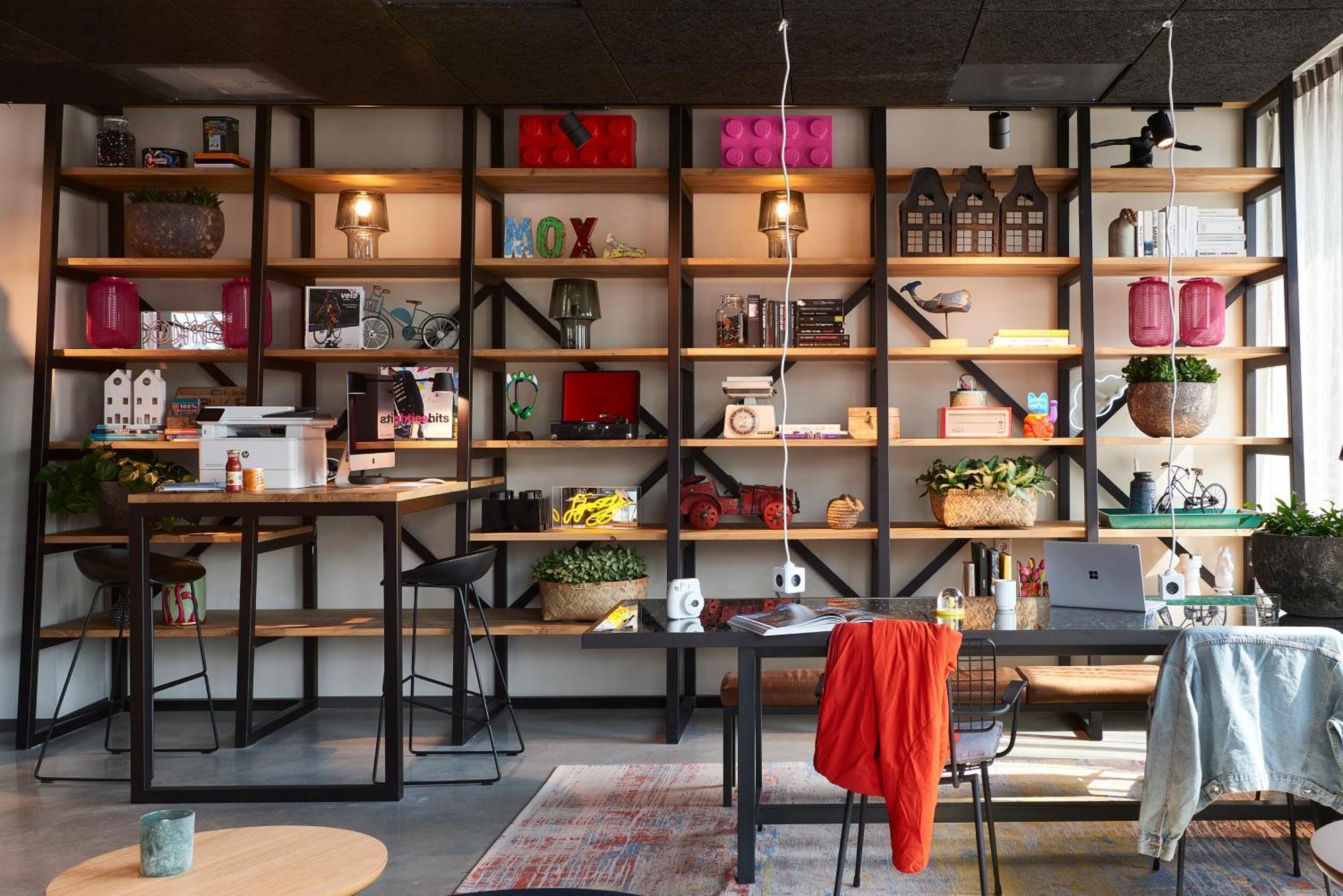 Moxy Amsterdam Schiphol Airport Hotel Hoofddorp Ngoại thất bức ảnh